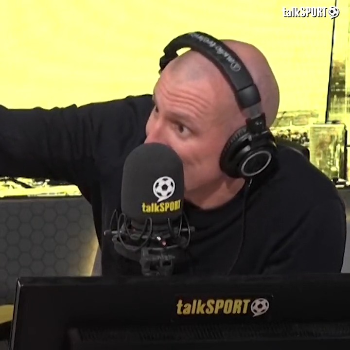 👀 "Salah is the only player that would get in that team!" 😮 "If everybody is fit, it's a Manchester City back-line." 😱 "Are you crazy?" Adam Catterall can only fit one Liverpool player in a combined #MCFC vs #LFC XI