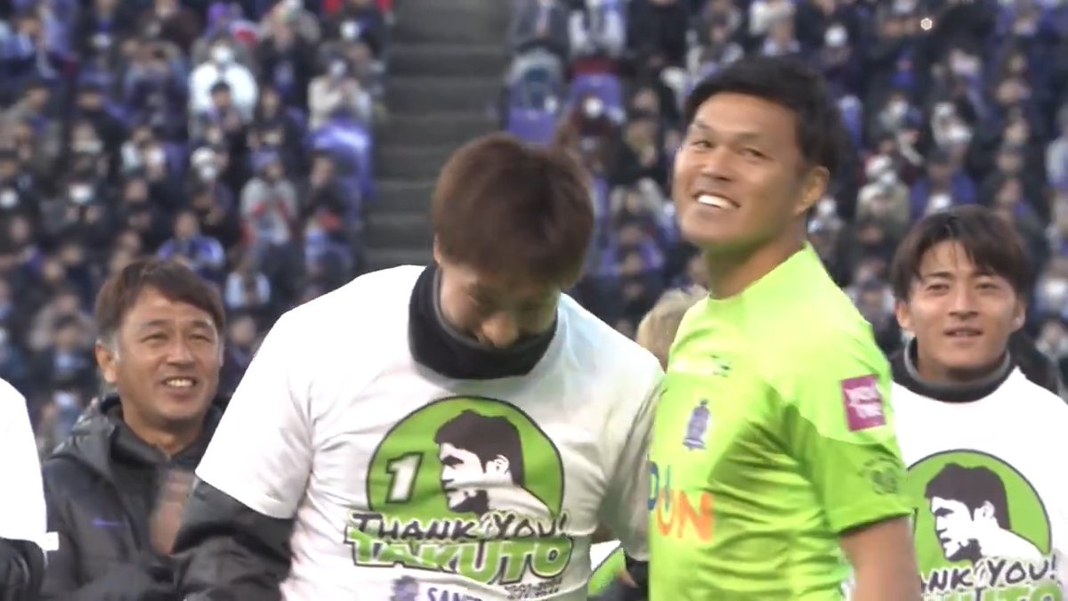 / 「これまでのサッカー人生で、この後の人生も力強く生きていくための一生分の力を、サポーターの皆さんからいただきました」 \ 23年間のキャリアに関わったすべての人への感謝の思い、後輩へ受け継ぐ背番号。 サンフレッチェ広島 #林卓人 選手の現役引退スピーチをノーカットで💐 サンフレッチェ広島【公式】