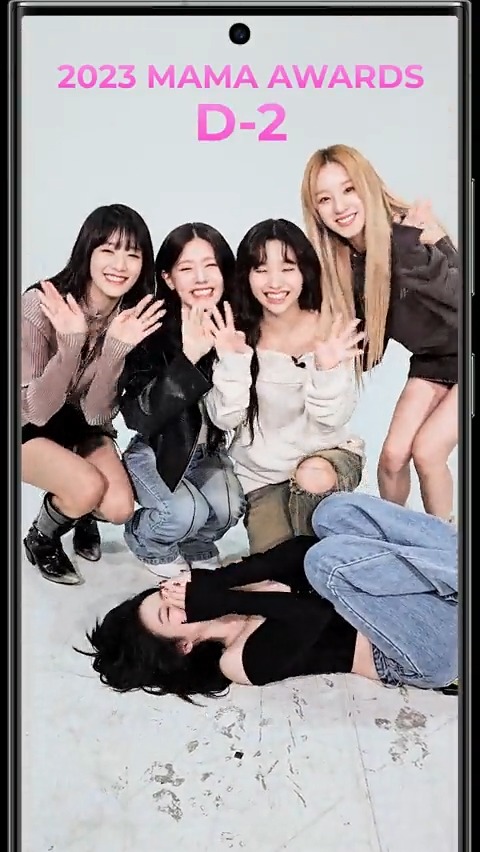 [#2023MAMA] Queencard, I'm hot🔥 #gidle (G)I-DLE is a QUEEN 👑💞 Captured by Galaxy S23 Ultra #withGalaxy #GalaxyHarajuku ONE I BORN 2023 MAMA AWARDS 2023.11.28(TUE)-29(WED) 6PM(KST) #MAMAAWARDS #2023MAMAAWARDS