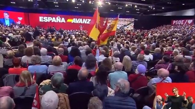 Al ruido responderemos con trabajo y a los insultos con humor. Nuestra estrategia esta legislatura será KEEP CALM & CARRY ON. Ante todo mucha calma y vamos a seguir hacia adelante. #EspañaAvanza