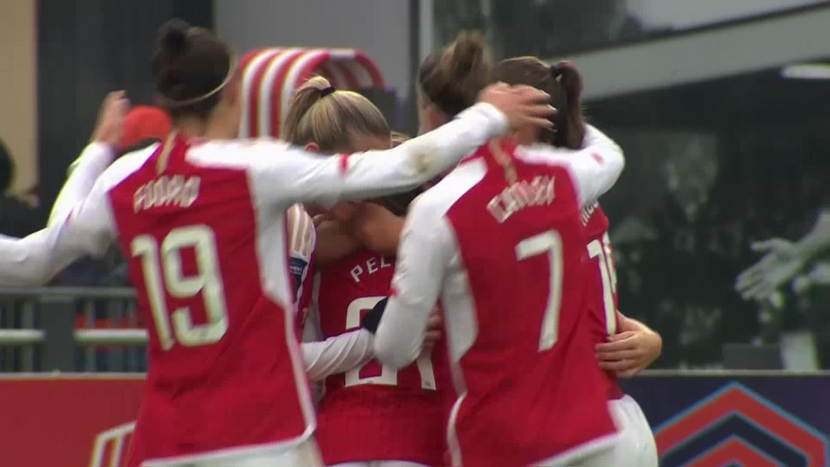 Beth Mead is back! 🔥 #BarclaysWSL Arsenal Women
