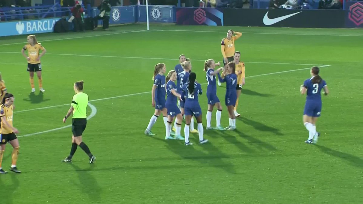 Keeping up her scoring streak! 🙌 #BarclaysWSL Chelsea FC Women Aggie