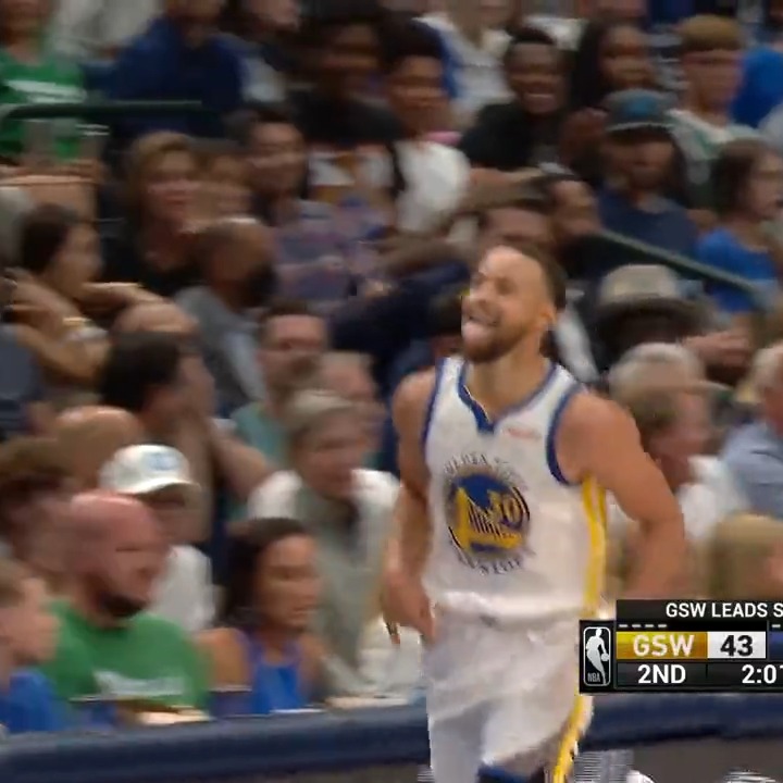 Same spot, same shot, same sauce. Stephen Curry's greatest lookaway threes from the left corner 🤯
