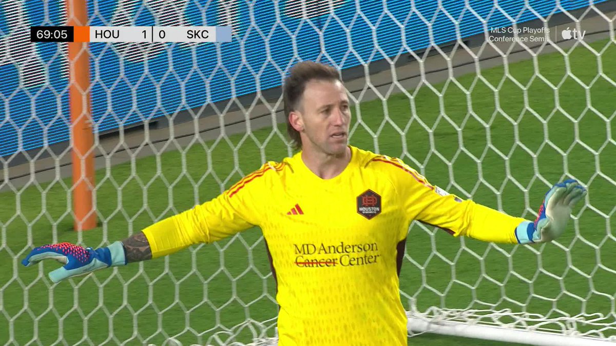 WHAT A SAVE 🧤 Houston Dynamo FC // Audi #MLSCupPlayoffs