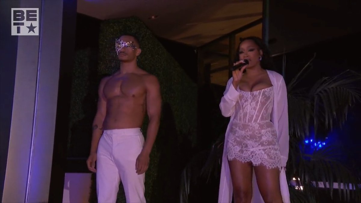 Keke gone always keep a HIT! We present to you "Ungorgeous" by Keke Palmer #SoulTrainAwards
