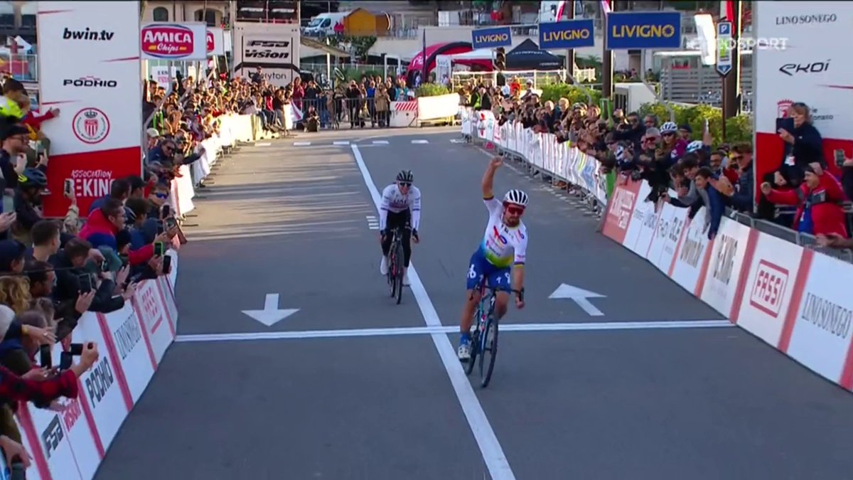 #Replay 🎥 / #Beking2023 🇲🇨 Victoire au sprint de 🇸🇰 Peter Sagan (TEN) devant 🇸🇮 Tadej Pogacar (UAD) sur le critérium de Beking.