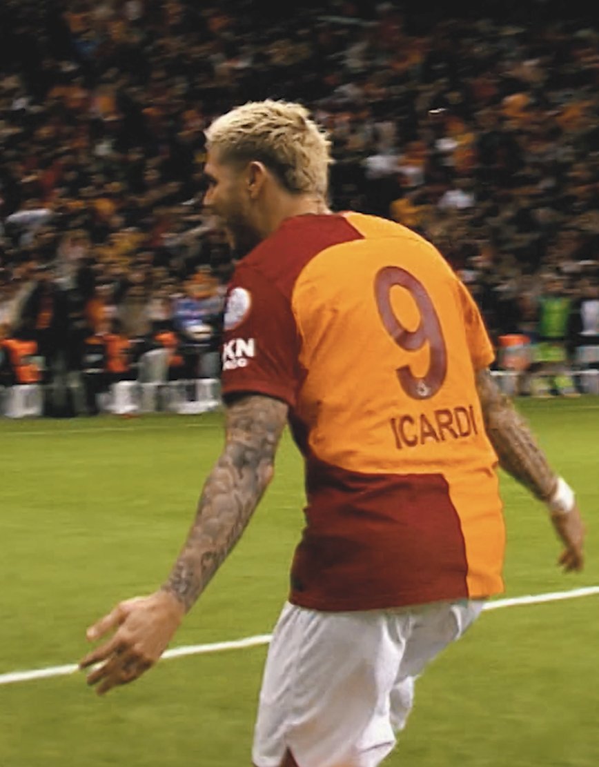 "Bir gülsen razıyım..." 🎶 𝐌𝐚𝐮𝐫𝐨 𝐈𝐜𝐚𝐫𝐝𝐢! 🫱😀🫲