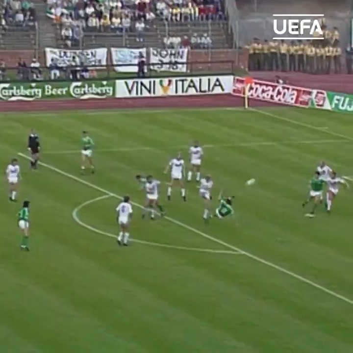 This Ronnie Whelan goal at EURO 1988! 🤯 #EURO2024