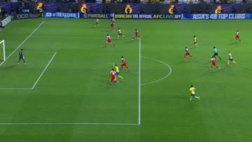 🔥🇵🇹ロナウドの紳士な行動 CR7がエリア内で倒れる ↓ 主審はPKと判定 ↓ ロナウドはPKではない事を主審に伝える ↓ PK判定取り消し