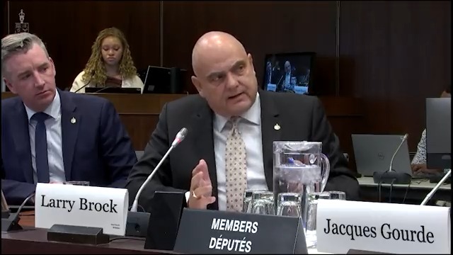 BREAKING NEWS Deputy Commissioner Larkin, the second-highest-ranking RCMP officer in Canada, has admitted the following: 🔹 ignorance of the law is no excuse, 🔹 every Canadian, including Justin Trudeau himself, is not above the law.