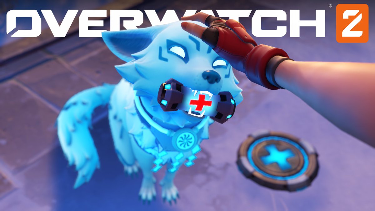 Looks like the Kitsune caught a gift for you 🦊 (only if you give pats) #Overwatch2