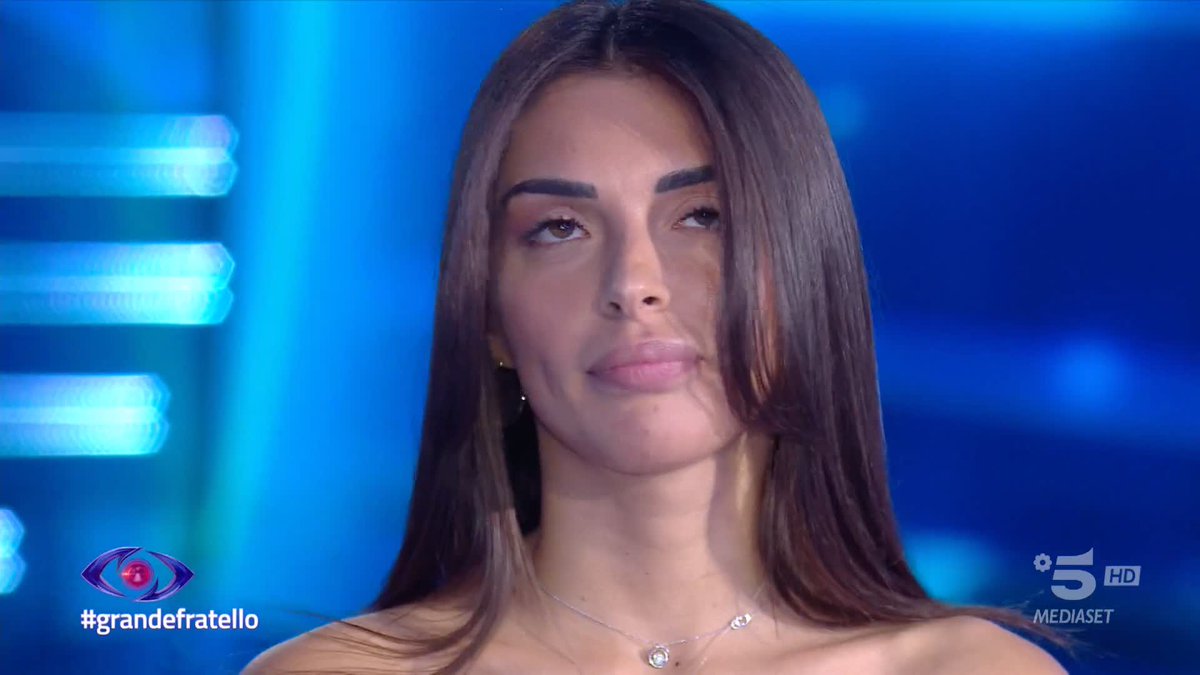 Posso pensarci? 👀 #GrandeFratello