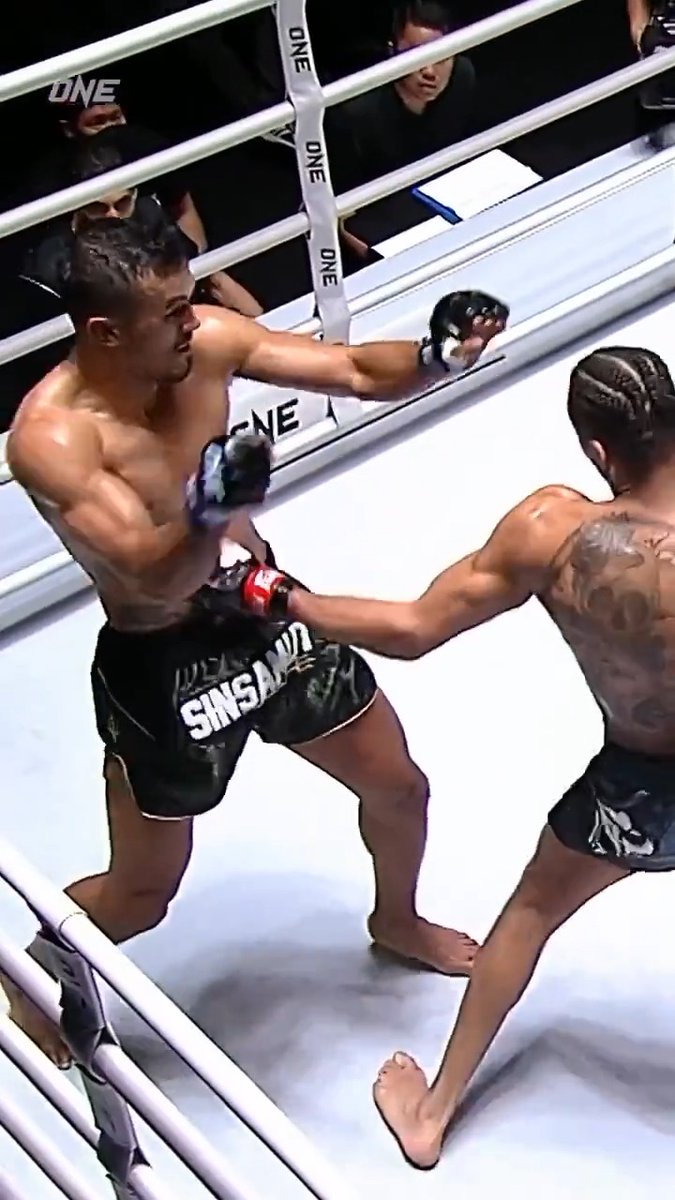 One shot only 💢 🥊 What’s next for the ONE Lightweight Muay Thai and Kickboxing World Champion? bladgroenkorrel⁠ ⁠ #ONEChampionship #MartialArts #MuayThai