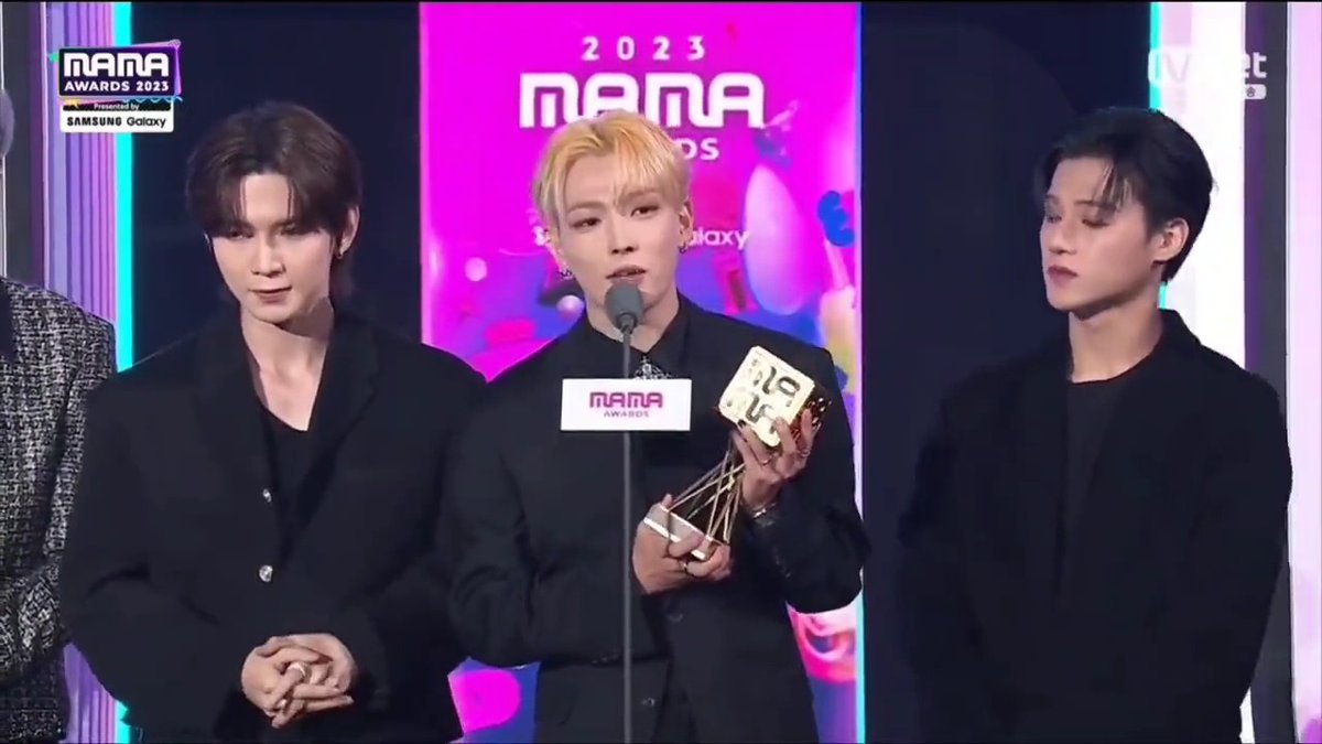 [🎬] ATEEZ winning ‘Worldwide Fans’ Choice Award’ at the 2023 MAMA Awards - full cut #ATEEZ #에이티즈 ATEEZ(에이티즈)