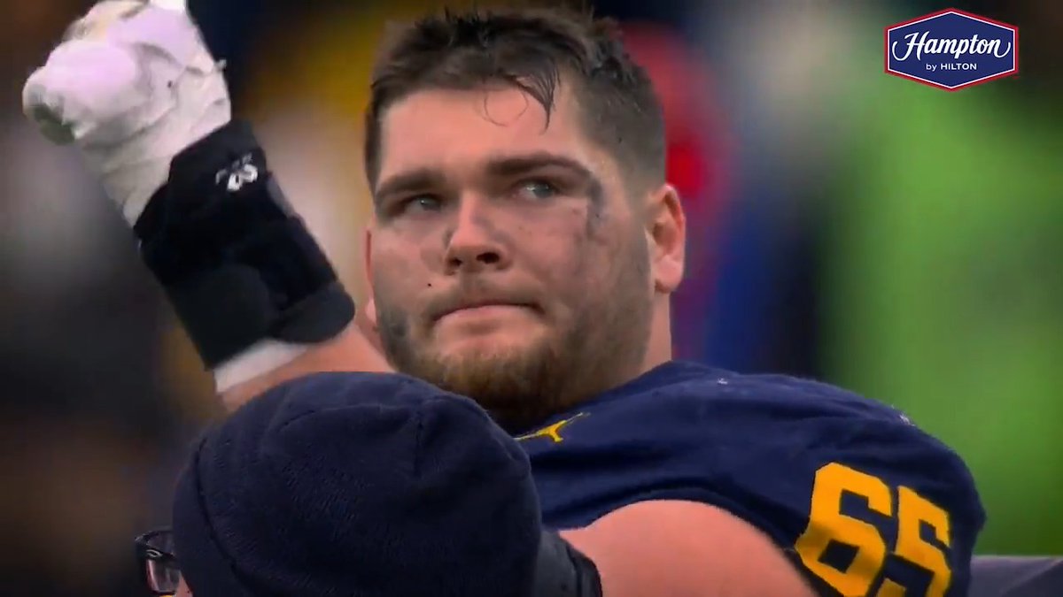 "It was incredible, I've never seen anything like it in my career." Joel Klatt shares the emotional moment when thousands of Michigan Football fans loudly chanted "Let's go Zak" as Zak Zinter was carted off the field during an injury timeout ❤️6️⃣5️⃣