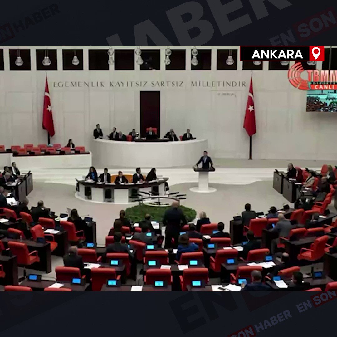 Osman Gökçek'ten CHP'lileri çılgına çeviren konuşma! HDP'lilerden oy almak için orada kulağınızın üstüne yatıyordunuz. Atatürk'e 'maymun' diyeni danışman yaptınız mı yapmadınız mı? Yanınızda bulunan HDP'lilerin hiçbiri 10 Kasım'da 1 tane paylaşım yapmadı. Neden bir kelime etmediniz? Çünkü sizin Atatürkçülüğünüz de kartondan."