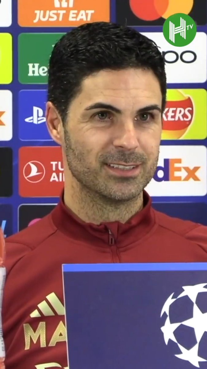 Mikel Arteta on why Arsenal are perhaps not as fluid as last season: "When you sit in traffic you want to go 100MPH but I have three buses &amp; 55 taxis around me!" [HaytersTV]