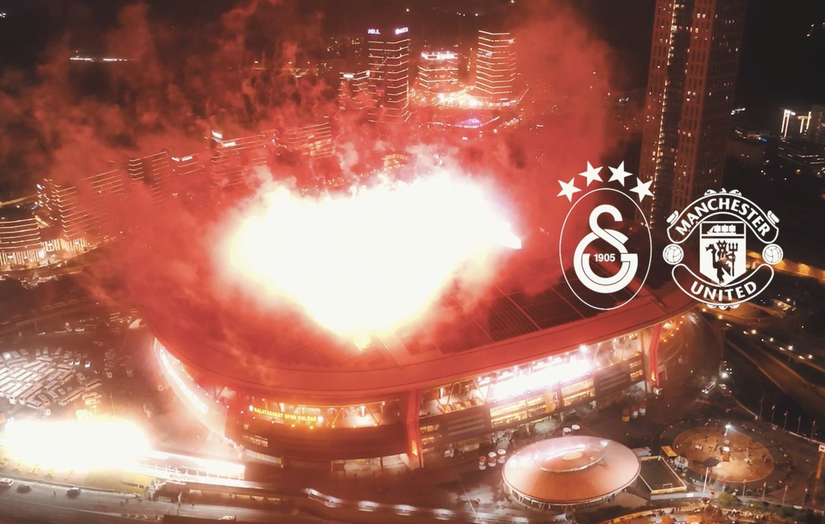 #BugünGünlerdenGALATASARAY 💪 🏆 UEFA Champions League 🗓️ A Grubu 5. Maçı 🆚 Manchester United 📆 29.11.2023 ⏰ 20.45 🏟️ Ali Sami Yen Spor Kompleksi 📲 #GSvMUN #UCL