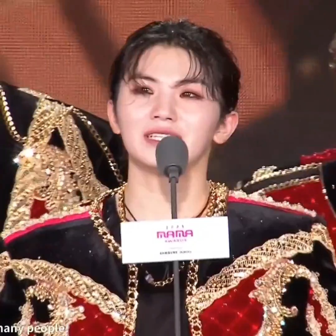 231129 MAMA 마마 대상 소감 #우지 지훈이 지금까지 너무너무 잘해왔어요 대상 축하해ㅠㅠㅠㅠㅠㅠ