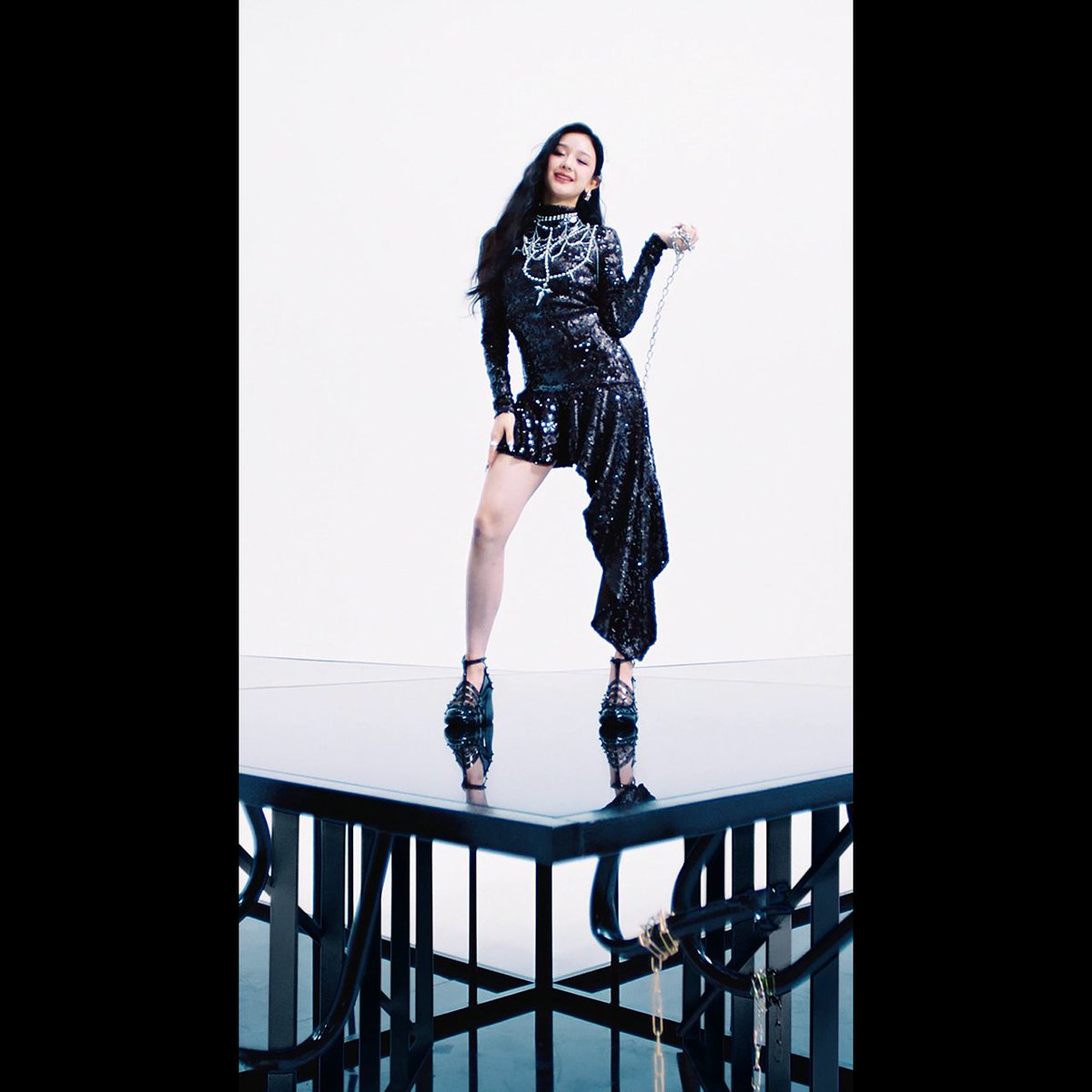#BABYMONSTER ‘BATTER UP’ M/V Highlight Clip | PHARITA 'BATTER UP' M/V ▶️ #베이비몬스터 #PHARITA #파리타 #DigitalSingle #BATTER_UP #MV #HIGHLIGHTCLIP #YG