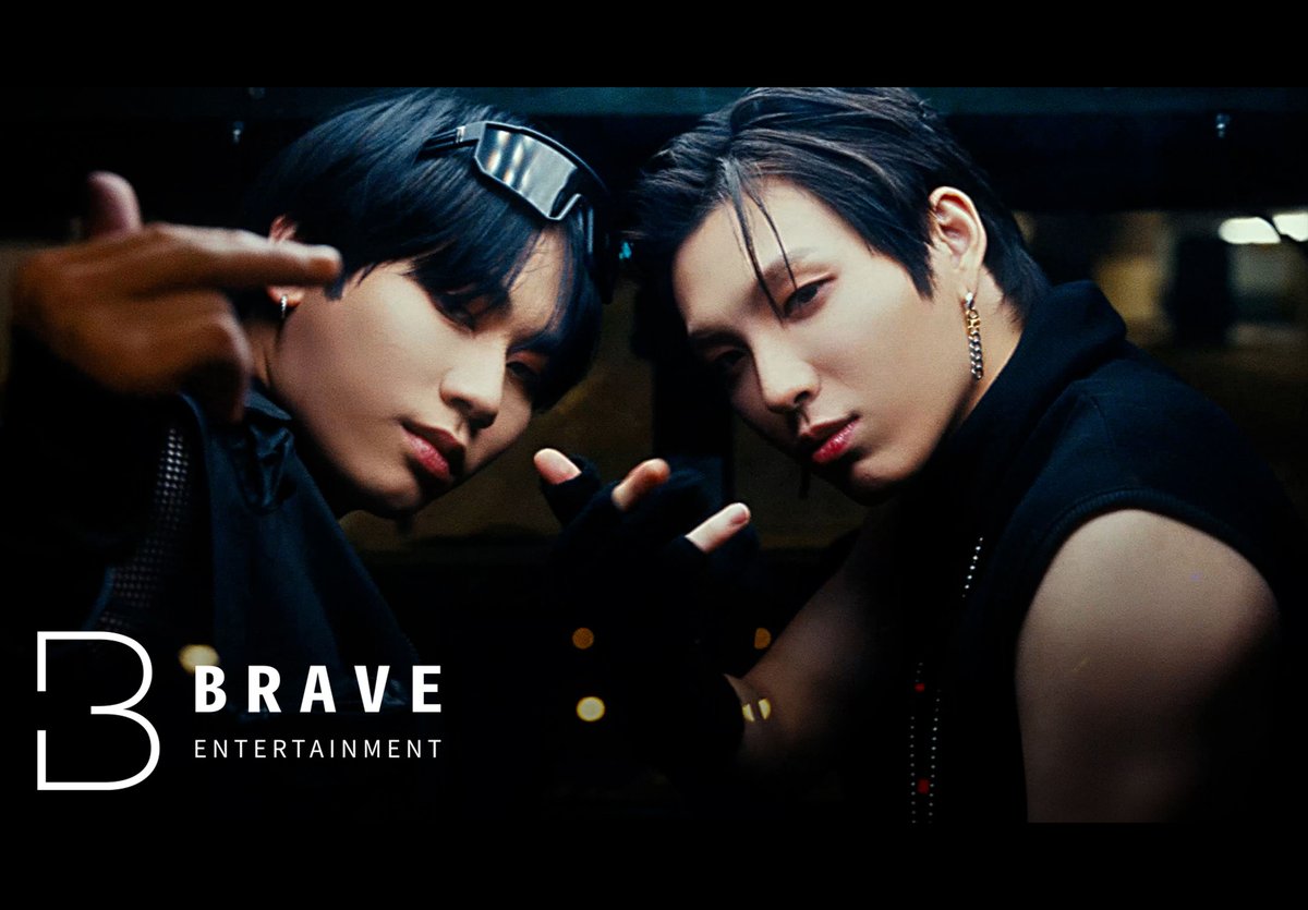 𝖣𝖪𝖡 𝗍𝗁𝖾 7𝗍𝗁 𝖬𝗂𝗇𝗂 𝖠𝗅𝖻𝗎𝗆 [𝗛𝗜𝗣] 𝑊ℎ𝑎𝑡 𝑇ℎ𝑒 𝐻𝑒𝑙𝑙 𝑶𝑭𝑭𝑰𝑪𝑰𝑨𝑳 𝑴𝑽 #다크비 #DKB #HIP #What_The_Hell