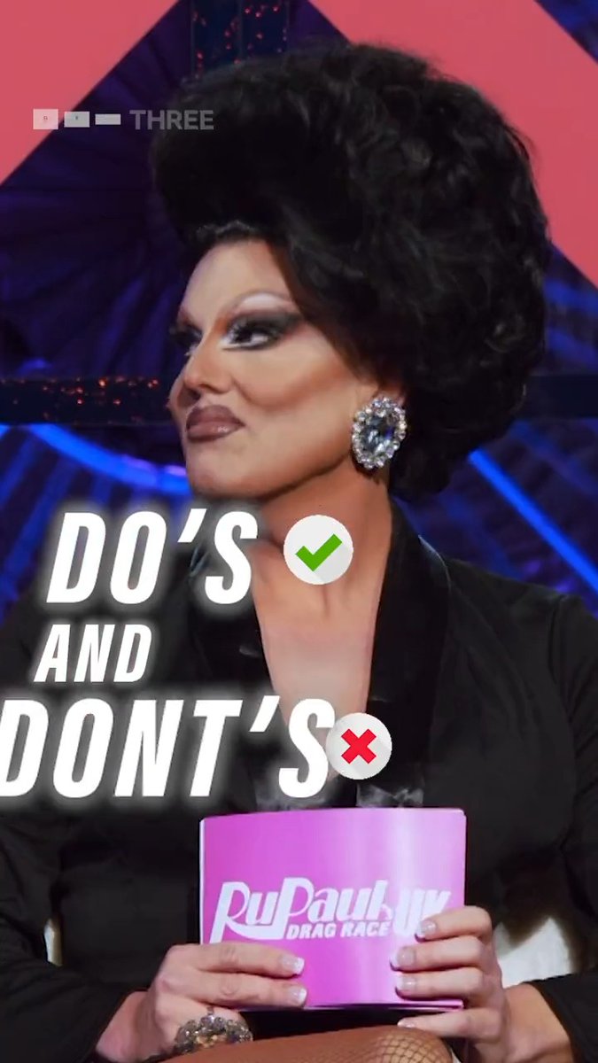 wise words from your geordie lasses Coats are for what? 🧥 #DragRaceUK #TeamMichael #TeamTomara #TeamGinger