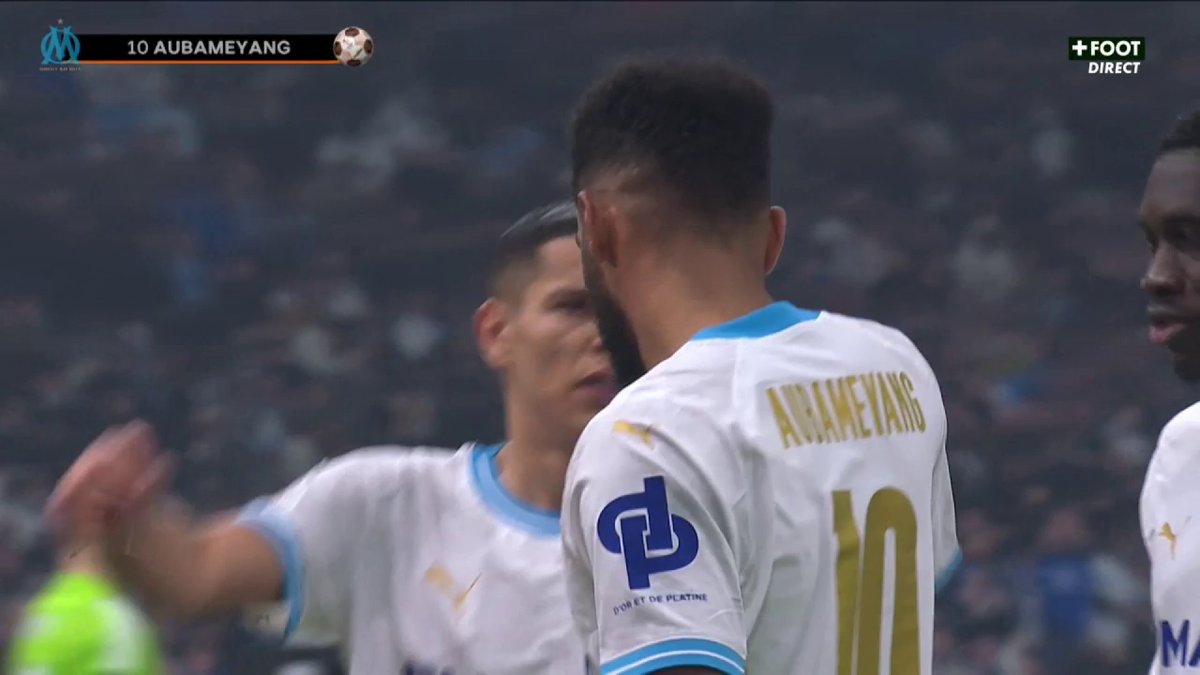 LE RETOURNÉ ACCROBATIQUE DE PIERRE-EMERICK AUBAMEYANG ! ⚽️💙🤍✂️ L’OM MÈNE 3-2 ! 🎥 CANAL+ Foot
