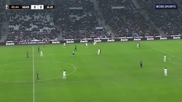 Pierre-Emerick Aubameyang with the bicycle kick 😱 (via CBS Sports Golazo ⚽️)