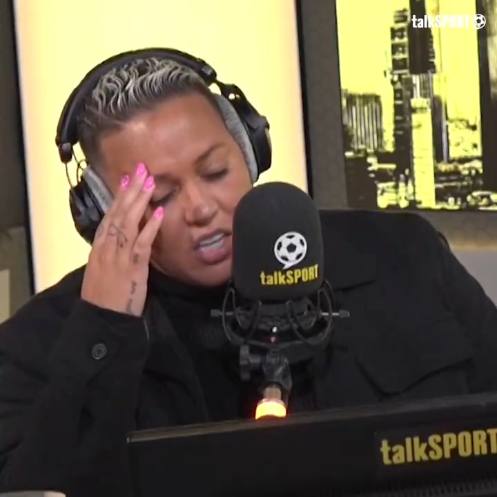 “I had steam coming out of my ears!” 😤 “I’d welcome David De Gea back now!” 👀 “He’s been really poor!” 😳 Lianne Sanderson calls for #MUFC to re-sign David De Gea following her criticism of André Onana 💥