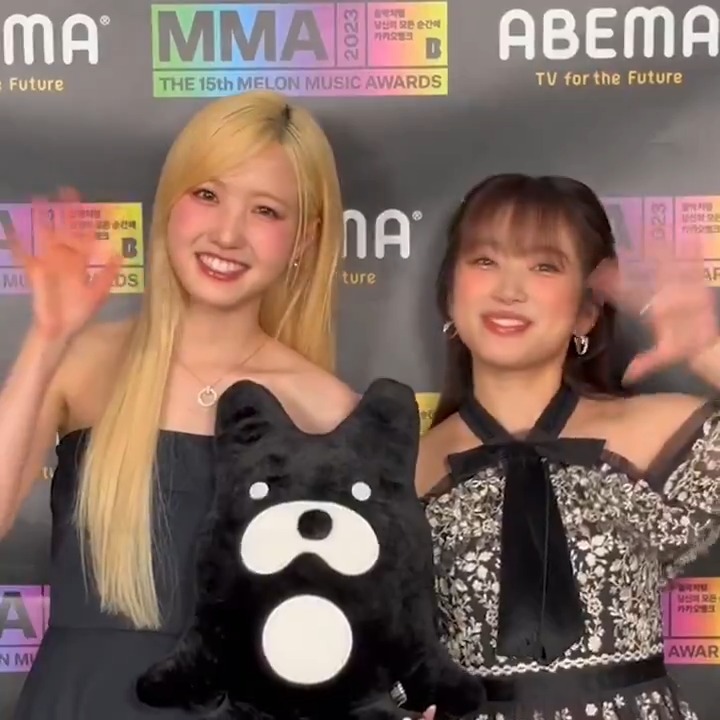 #アベマで無料でMMA #MMA2023 🟢🟢本日開催🟢🟢 ＼この投稿をリポストで／ 2人のサイン入りアベマくん人形を 抽選で1名に🎁 ①ABEMA(アベマ) ABEMA_K-POP・韓国ドラマ【公式】 フォロー ②この投稿リポスト 12/5 23:59 #矢吹奈子 さん #本田仁美 さんと 一緒にカウントダウン🌈 ついに本日午後3時~ABEMAで無料生中継！