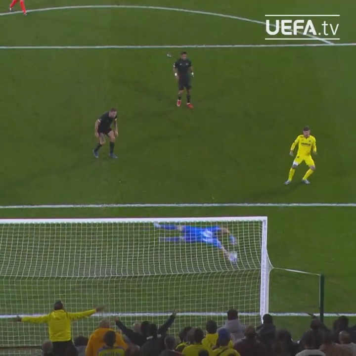 ☘️ Alberto Brignoli with the TRIPLE save 😲 Panathinaikos F.C. || #UEL