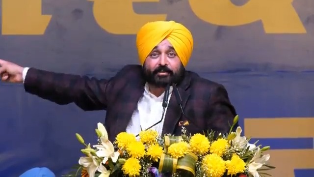 ਅਸੀਂ ਕਿਸੇ ਦੀਆਂ ਮਿੰਨਤਾਂ ਕਰਕੇ ਆਪਣਾ ਸੂਬਾ ਨਹੀਂ ਚਲਾਉਣਾ…ਹੌਲੀ-ਹੌਲੀ ਪੰਜਾਬ ਆਪਣੇ ਪੈਰਾਂ ‘ਤੇ ਖੜ੍ਹਾ ਹੋ ਰਿਹਾ ਹੈ…ਕੁੱਝ ਮਹੀਨਿਆਂ ਅੰਦਰ ਹੀ ਪੰਜਾਬ ‘ਚ ਰਿਕਾਰਡ ਤੋੜ ਵਿਕਾਸ ਹੋਇਆ ਹੈ...