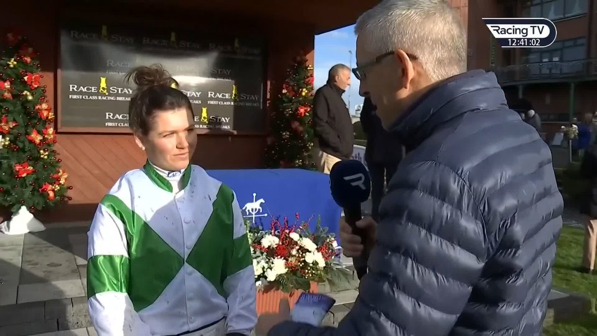 🗣 "I just decided to come over here." Well done to Charlotte Butler, daughter of trainer John, who enjoyed her first winner over over jumps on So Des Flos at FairyhouseRacecourse 👏