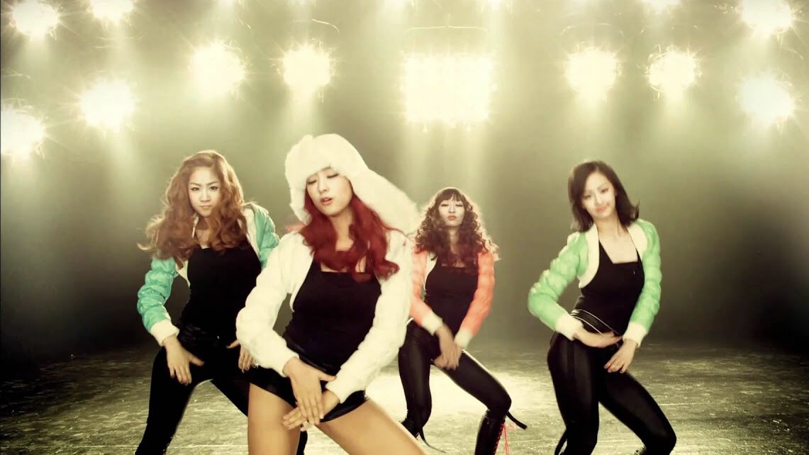 13 years ago today, SISTAR released their 3rd Single Album ‘How Dare You’ with the title track of the same name