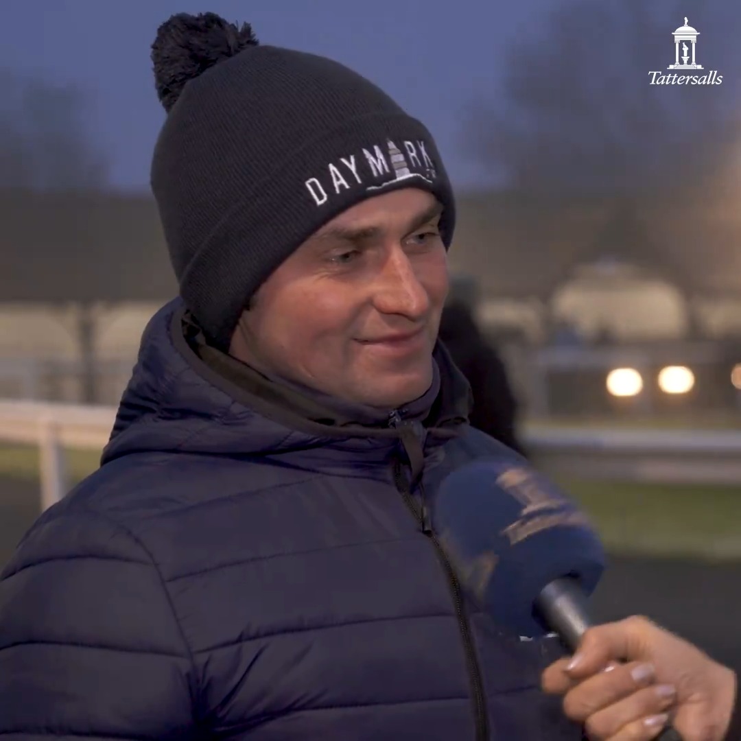 😁 "Unreal" A humble Josh Cameron has had a tremendous day at the #TattsDecember Foal Sale, with Daymark Stud selling four foals for a total of 263,000gns and topping the session with a 125,000gns daughter of Showcasing. Not bad for a "speck in the ocean" 👏