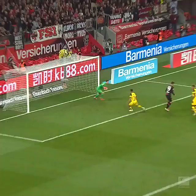 Sancho and Reus combining against Leverkusen away. A few years back 🤩