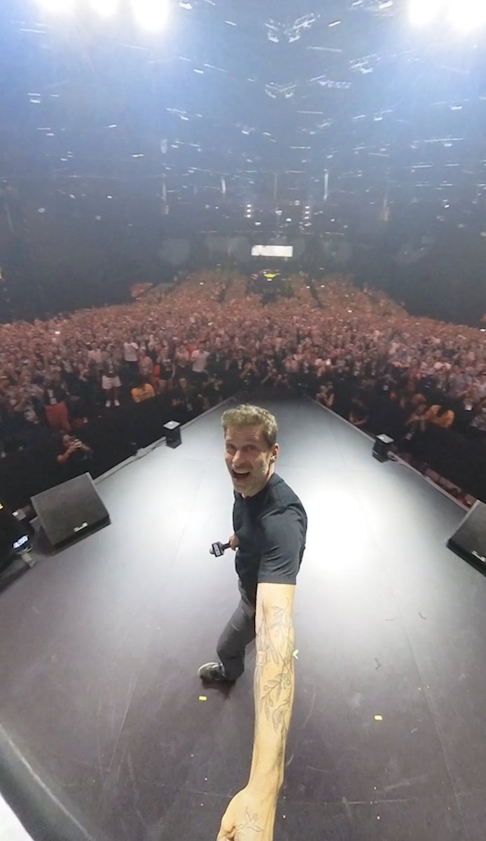 Yesterday, the cast of REBEL MOON stole the show at #CCXP! Thank you for all the love Brasil 🇧🇷!