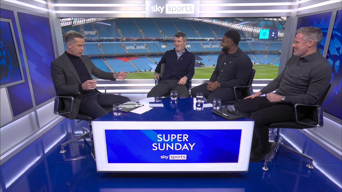 "It's his job isn't it?" 😂 Roy, please never change 🤣