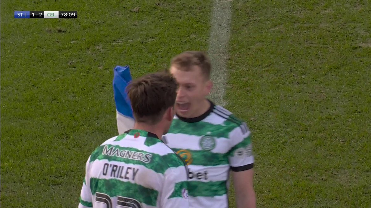 "THAT IS ABSOLUTELY SENSATIONAL!" O'Riley finishes off a SUBLIME Celtic move! 🤩