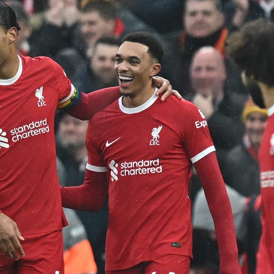 Trent top bins 🎯 (via NBC Sports Soccer)