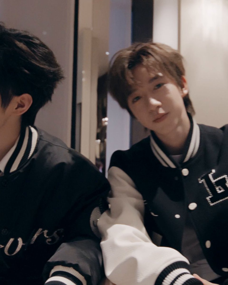Men's Pre-Fall 2024 Show. Join 时代少年团Teens In Times as they attend Pharrell Williams's debut Pre-Fall collection presentation in Hong Kong. Watch the full video at #TNT #LVMenPreFall24 #PharrellWilliams #LouisVuitton