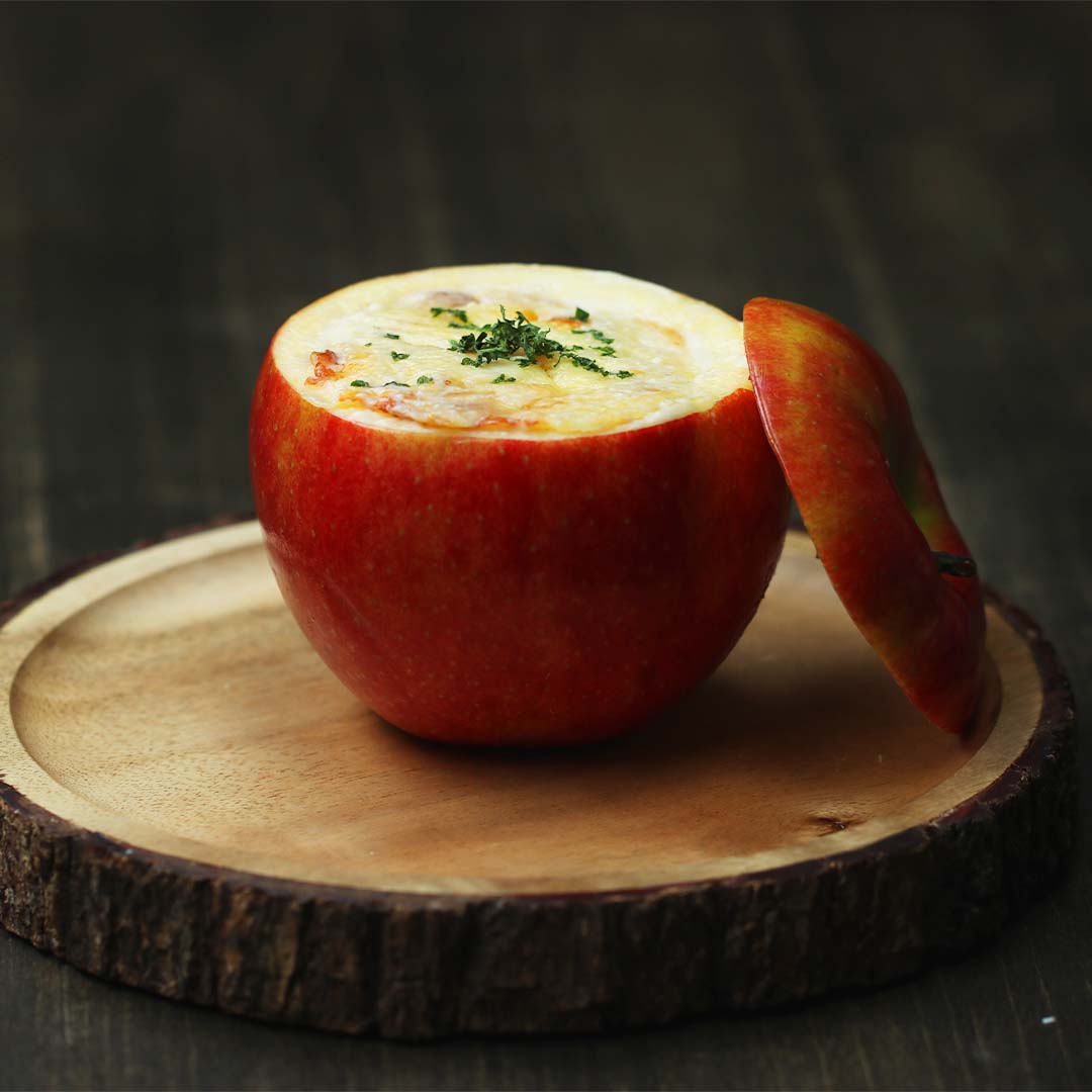 【スイーツだけじゃない】優しい甘さ♡丸ごとりんごのグラタン🍎🧀 / Apple Au Gratin #tastyjapan