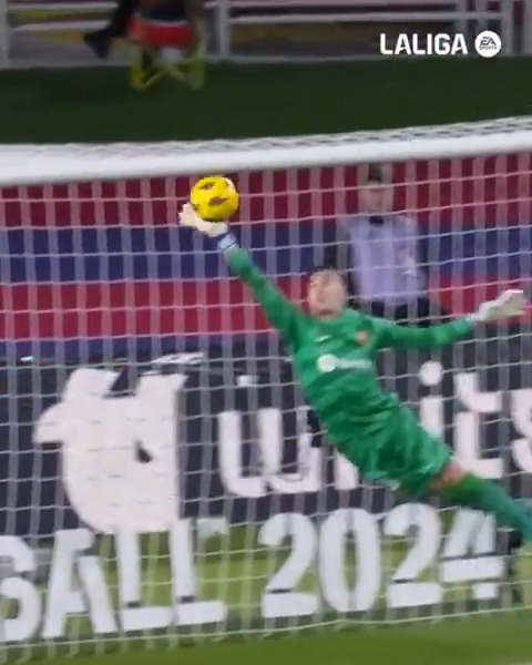Aquí ha estado el partido. Se les lesiona Ter Stegen y Peña es el hombre clave.
