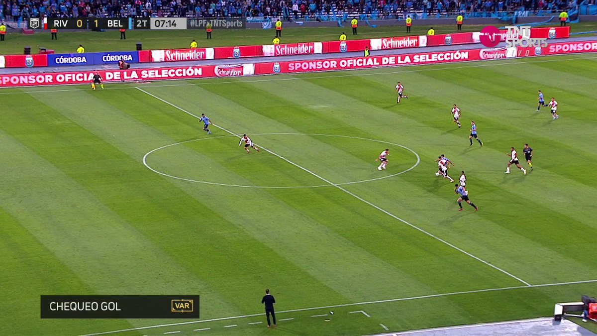 Así fue la jugada anulada a Belgrano por offside de Franco Jara, que culminaba con el 1-0 sobre River.
