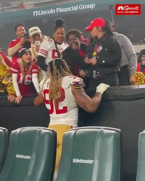 Chase Young celebrates the win with the fam ❤️