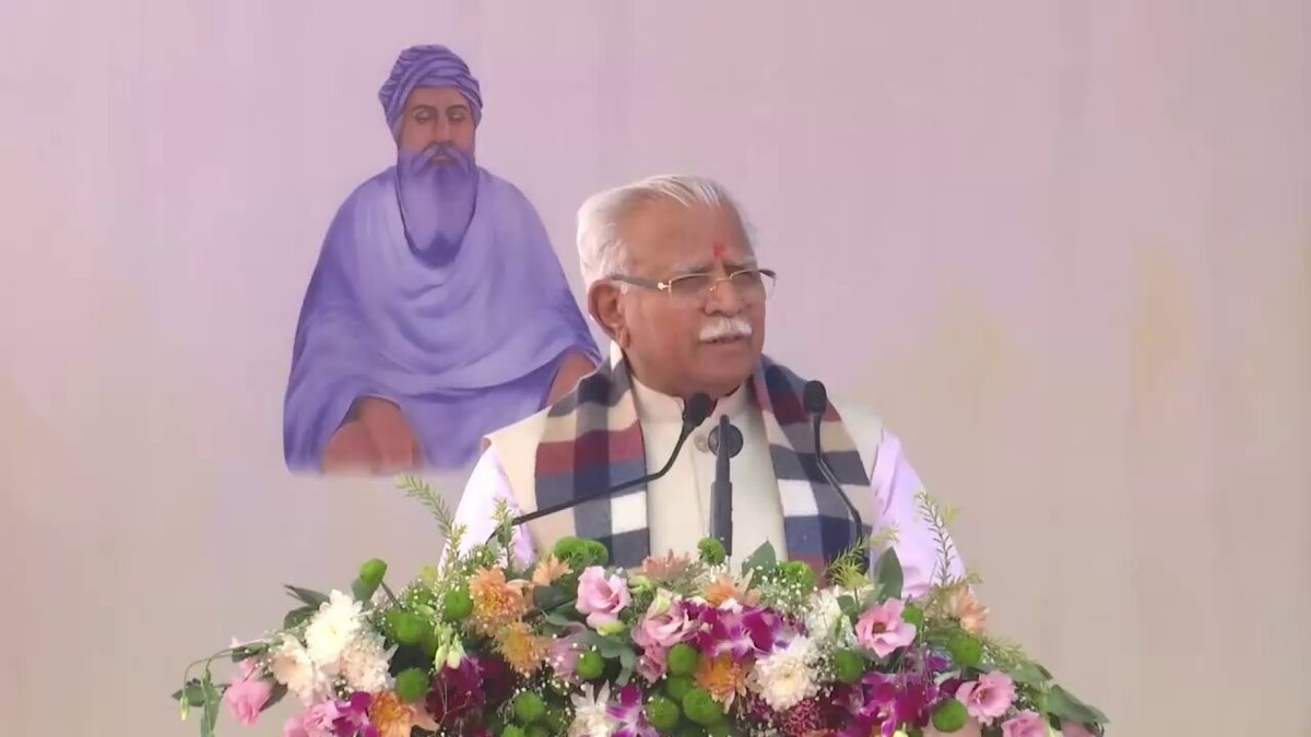 हरियाणा में छुट्टियाँ दो प्रकार की हैं! गजेटेड और रेस्ट्रिक्टेड हॉलिडे, अब हम तीसरी श्रेणी बनाएंगे तथा हरियाणा सरकार के कैलेंडर में उसे #विशेष_दिवस के रूप में रखा जाएगा। इसी कड़ी में 4 दिसंबर यानि सैन भगत महाराज जी जयंती का दिन भी अब से कैलेंडर में #विशेष_दिवस के रूप में उल्लेखित होगा: मुख्यमंत्री Manohar Lal