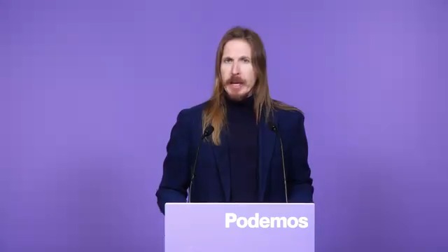 "Proponemos que el SMI suba en 2024 hasta 1200€ en 14 pagas. Hay que considerar que España es el cuarto país de la UE con la mayor tasa de pobreza y el tercero con la mayor tasa de pobreza entre las personas que están trabajando". 🎥 Pablo Fernández