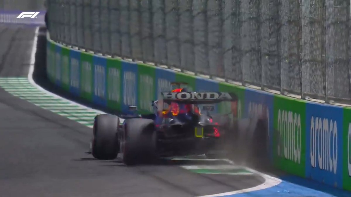 Extraordinary drama #OnThisDay two seasons ago 🤯 Max Verstappen giving it absolutely everything in qualifying #F1 #SaudiArabianGP