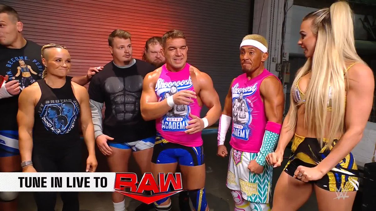 Just another night on #WWERaw 😂