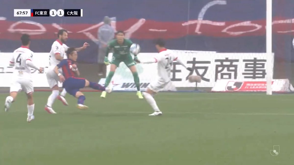 🏆２０２３Ｊリーグ 最優秀ゴール賞🏆 ＦＣ東京 渡邊凌磨 選手が受賞🌟 おめでとうございます👏🎉 @1002Ryoma FC東京【公式】 #東京が熱狂 #Ｊリーグアウォーズ #J30